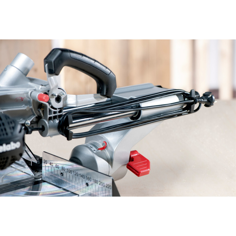 Пила торцювальна Metabo KGS 216 M