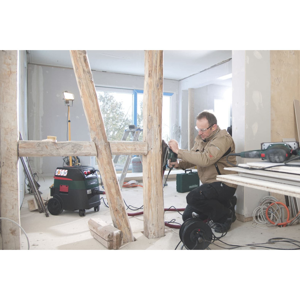 Шліфмашина вібраційна Metabo SRE 3185