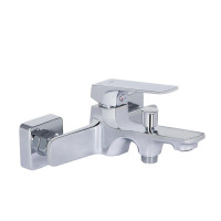 Змішувач для ванни Q-tap Matice 3063103C