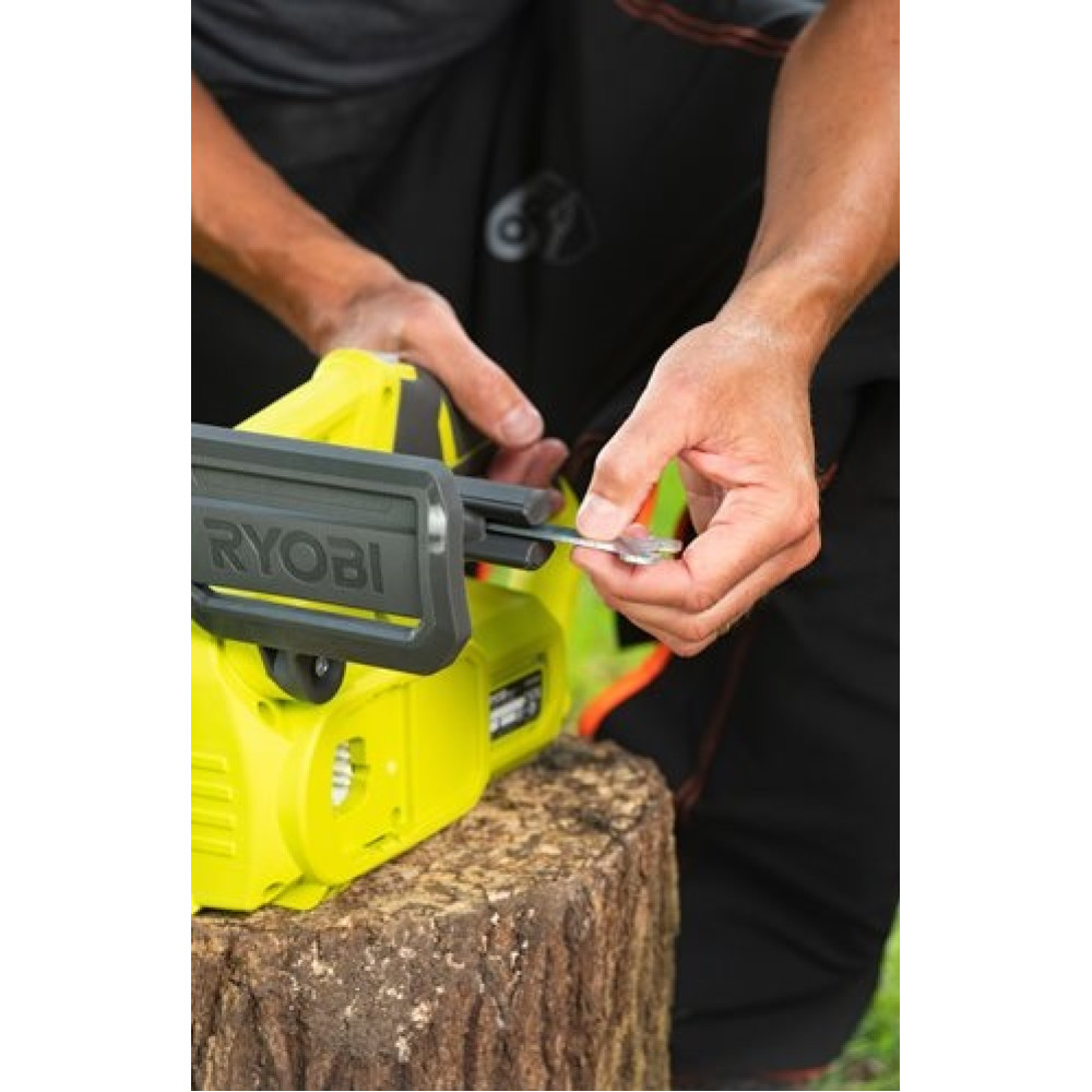Аккумуляторная цепная пила Ryobi ONE+ RY18CS20A-0 18В без АКБ и ЗУ (5133005414)