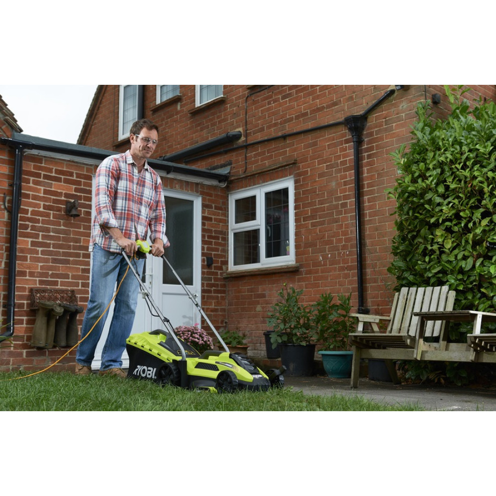 Газонокосарка Ryobi RLM13E33S 1300Вт EasyEdge