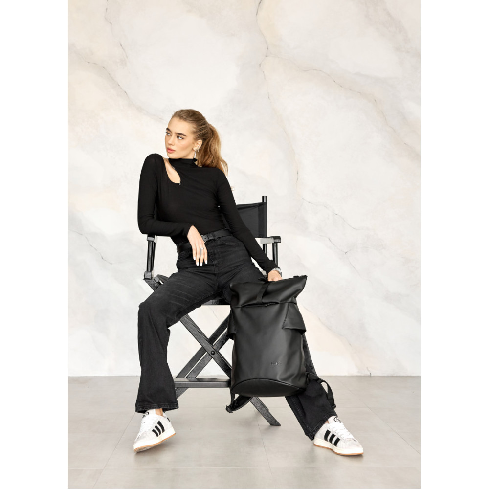 Жіночій рюкзак рол Sambag RollTop KZN чорний 39 х 28.5 х 15 см (24300001)