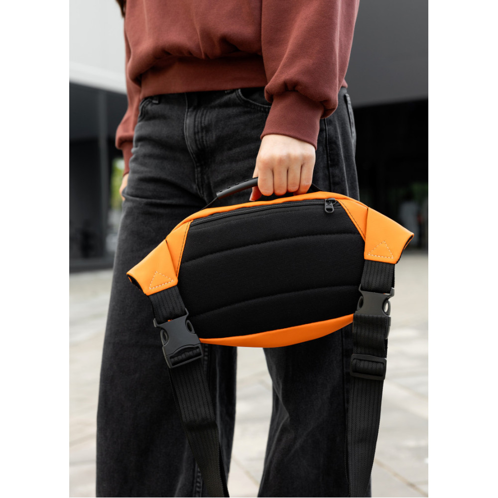 Сумка через плече жіноча бананка Sambag Flex помаранчева 30 × 17 × 10 см (85351029)