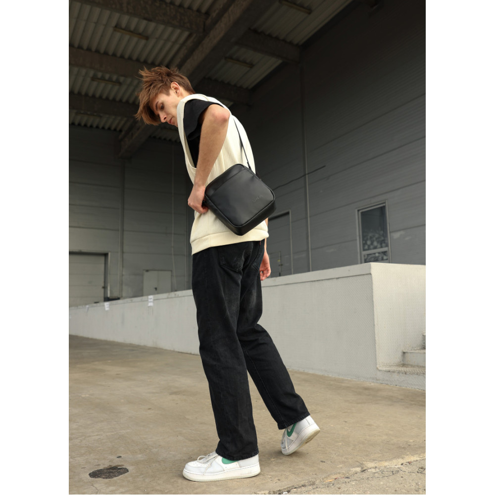 Мужская сумка мессенджер Sambag Makros черная 23 × 19 × 7 см (70220001m)