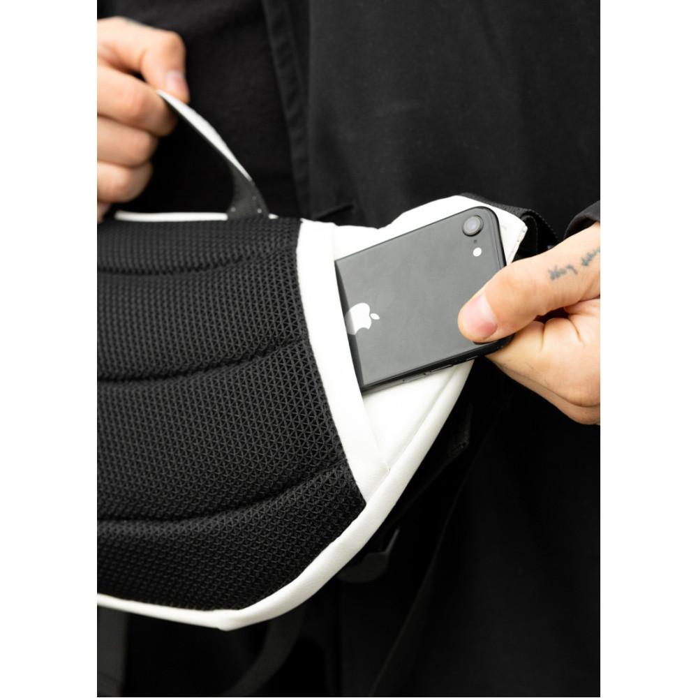Велика чоловіча сумка бананка Sambag DynamicDart біла 38 × 21 × 7 см (80411008m)