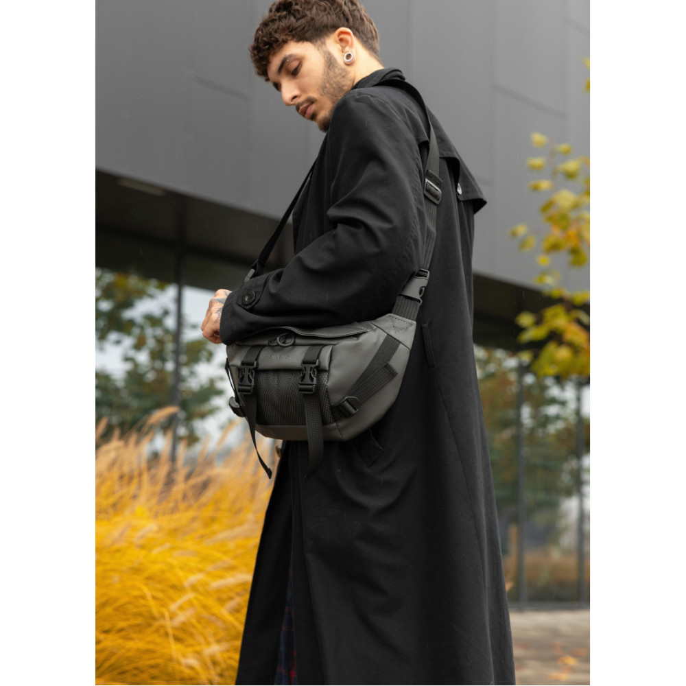 Велика чоловіча сумка бананка Sambag DynamicDart графітова 38 × 21 × 7 см (80411009m)