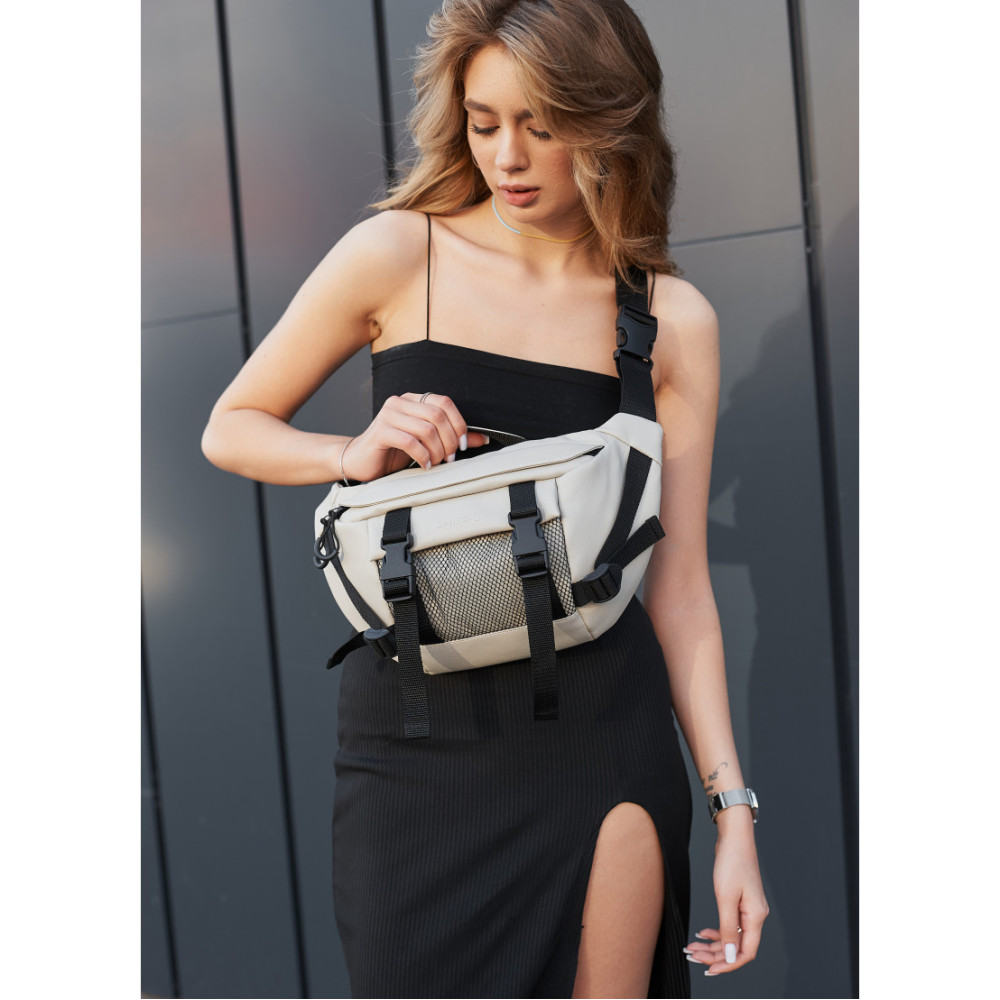 Жіноча сумка бананка Sambag Dynamicdart сіра 38 × 21 × 7 см (80411030)