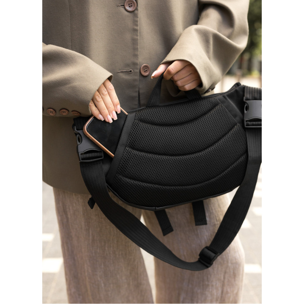 Велика жіноча поясна сумка бананка Sambag DynamicDart чорна 38 × 21 × 7 см (80411701)