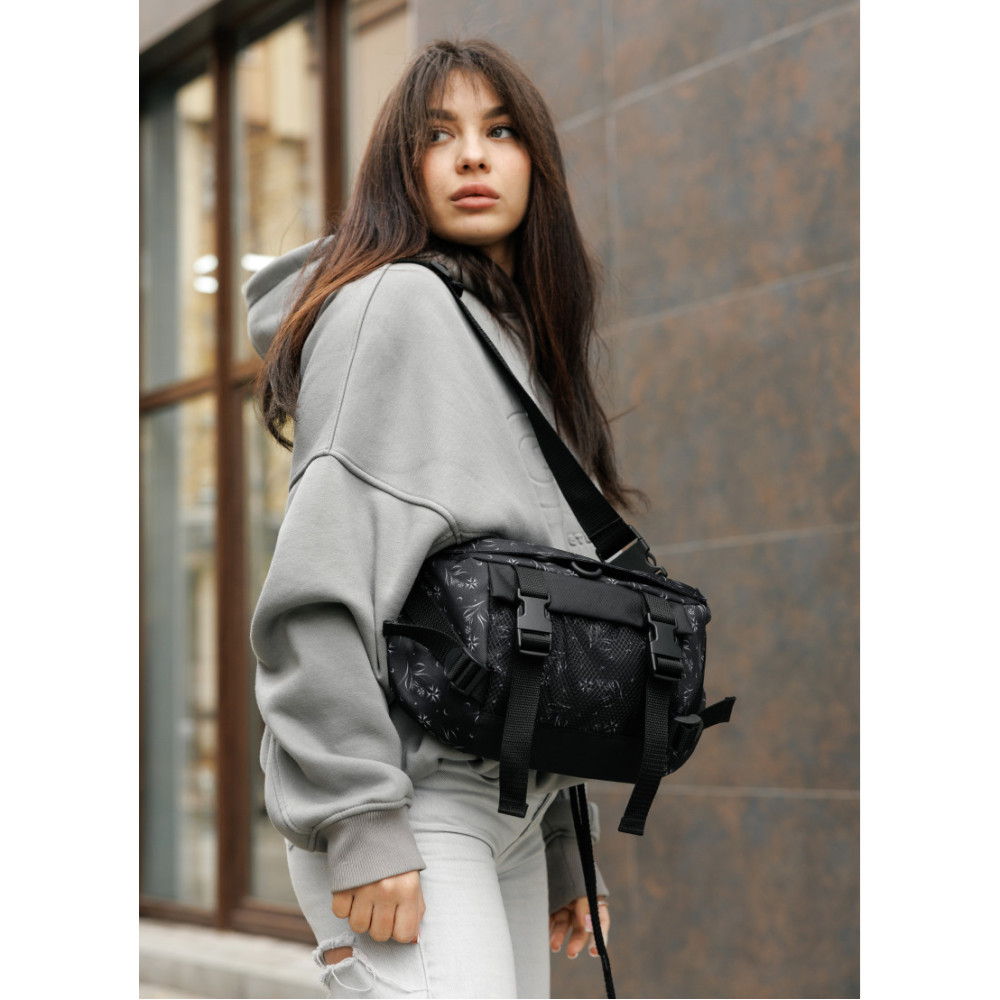 Жіноча сумка бананка Sambag Dynamicdart чорна 38 × 21 × 7 см (80411702)