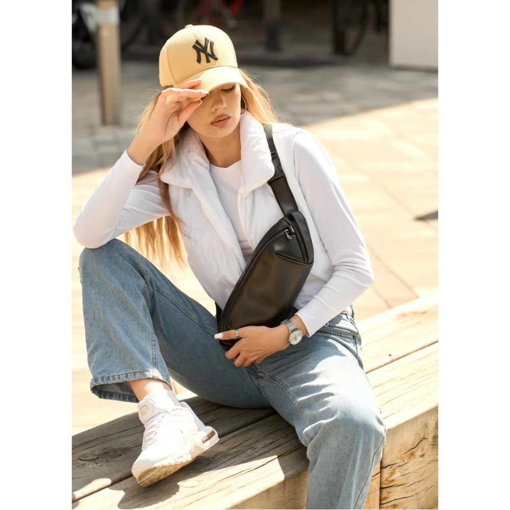 Жіноча сумка бананка Sambag Holster MSH чорна 36 × 14 × 4 см (87119101)