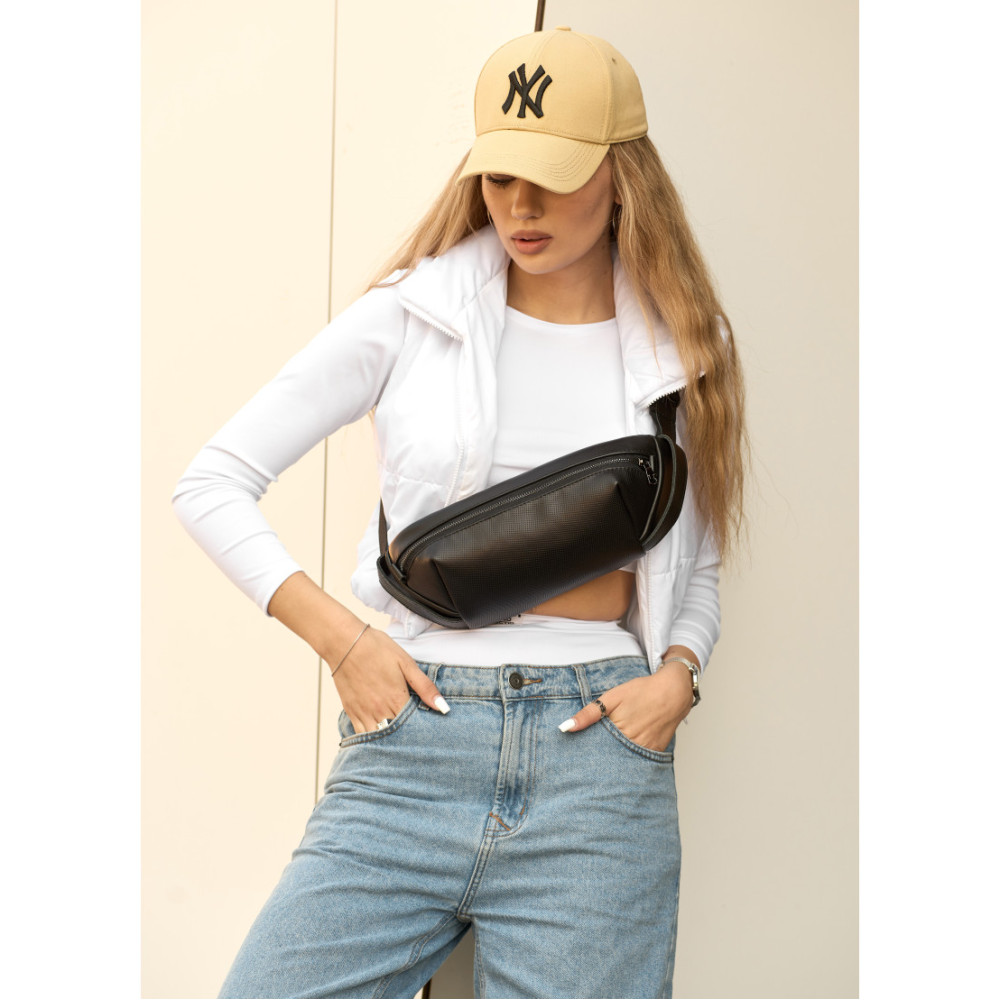 Жіноча сумка бананка Sambag Holster MSH чорна 36 × 14 × 4 см (87119131)