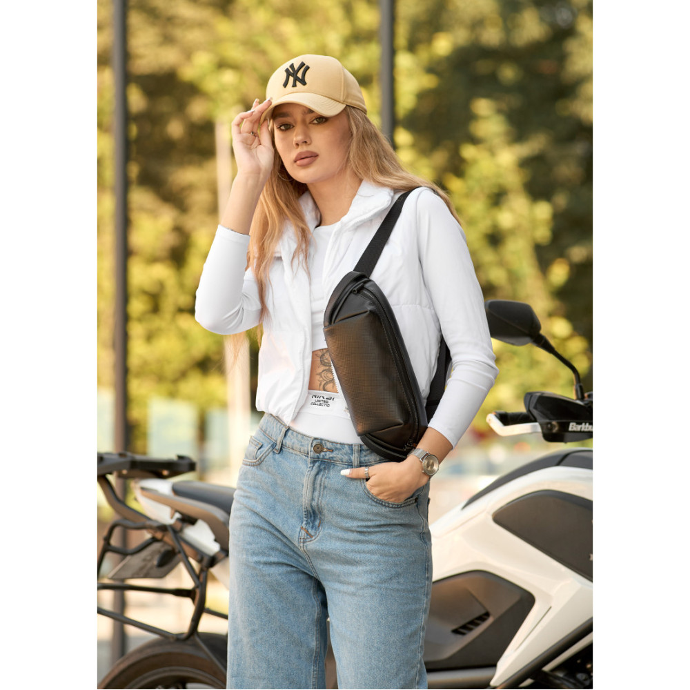 Жіноча сумка бананка Sambag Holster MSH чорна 36 × 14 × 4 см (87119131)