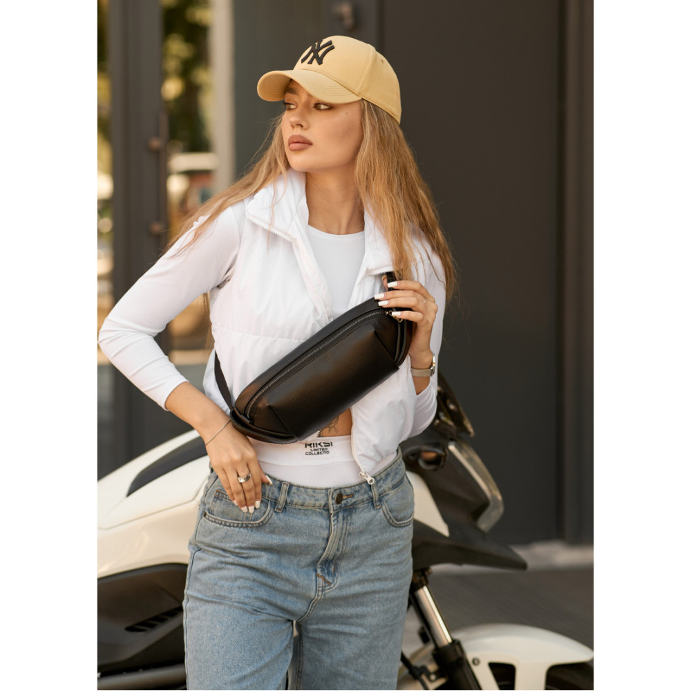Жіноча сумка бананка Sambag Holster MSH чорна 36 × 14 × 4 см (87119131)