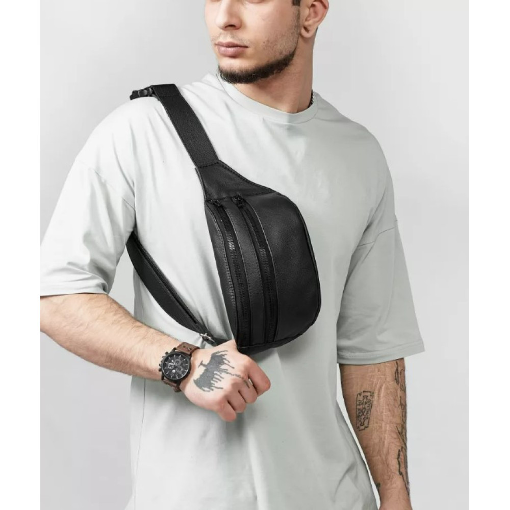 Чоловіча шкіряна сумка бананка Sambag Tirso BTTm чорна 31 × 12 × 5 см (81338001m)