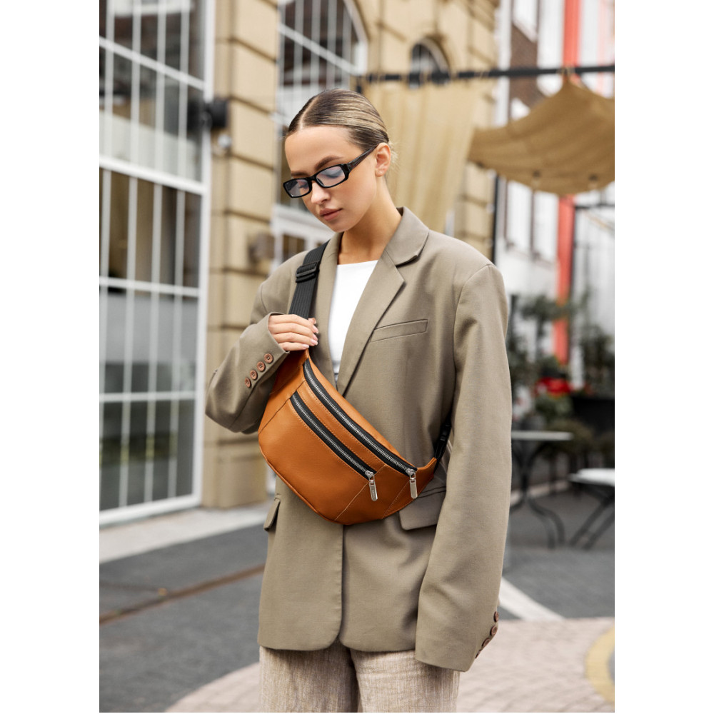 Большая женская кожаная сумка бананка Sambag Tirso Max рыжая 38×17×6 см (81341121)
