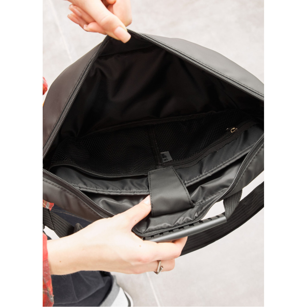Женская сумка-бананка под ноутбук Sambag Urban Laptop черно-оранжевая 46×26 см (51411129)