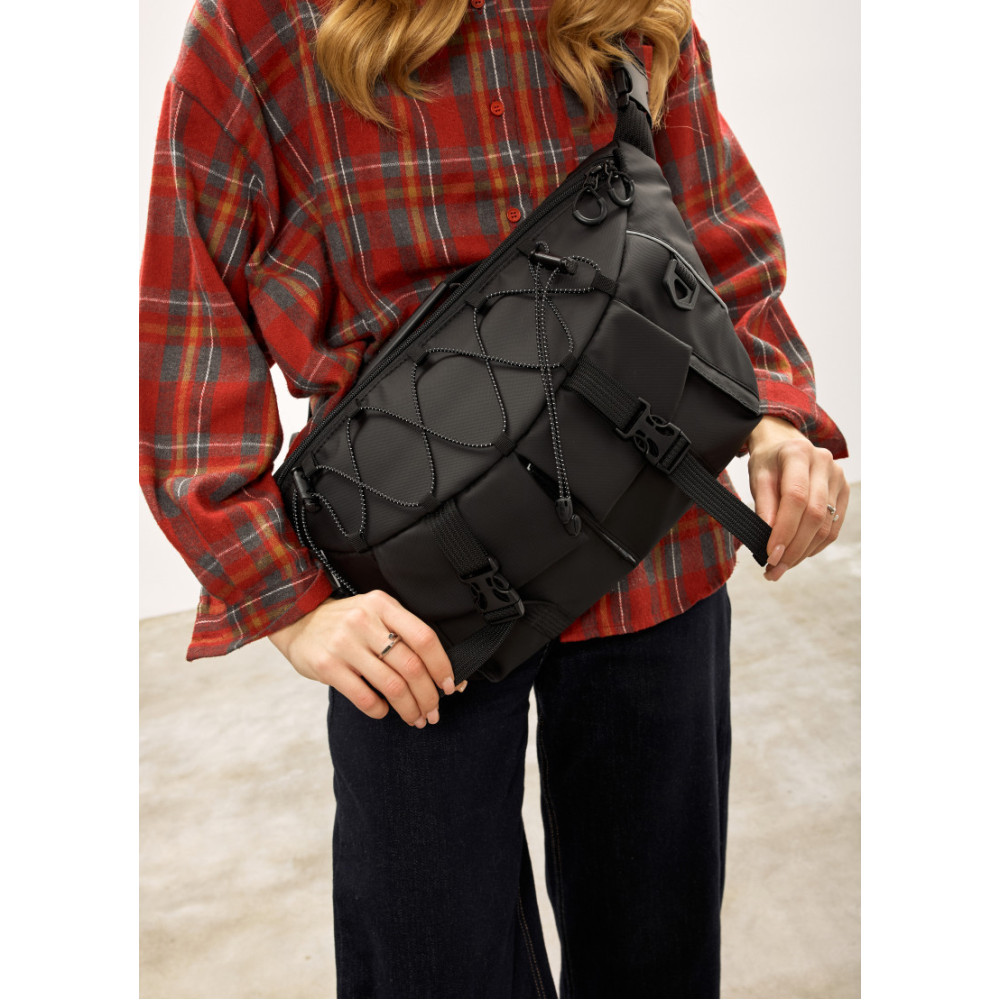 Жіноча cумка-бананка під ноутбук Sambag Urban Pro чорна 46×26 см (51411264)