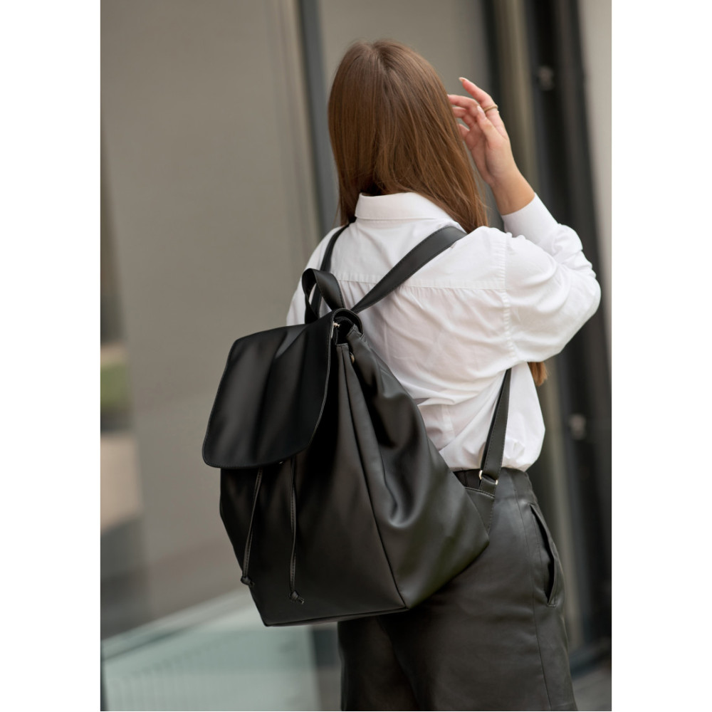 Жіночий рюкзак Sambag Loft LZN чорний 38 х 28 х 18 см (22400001)
