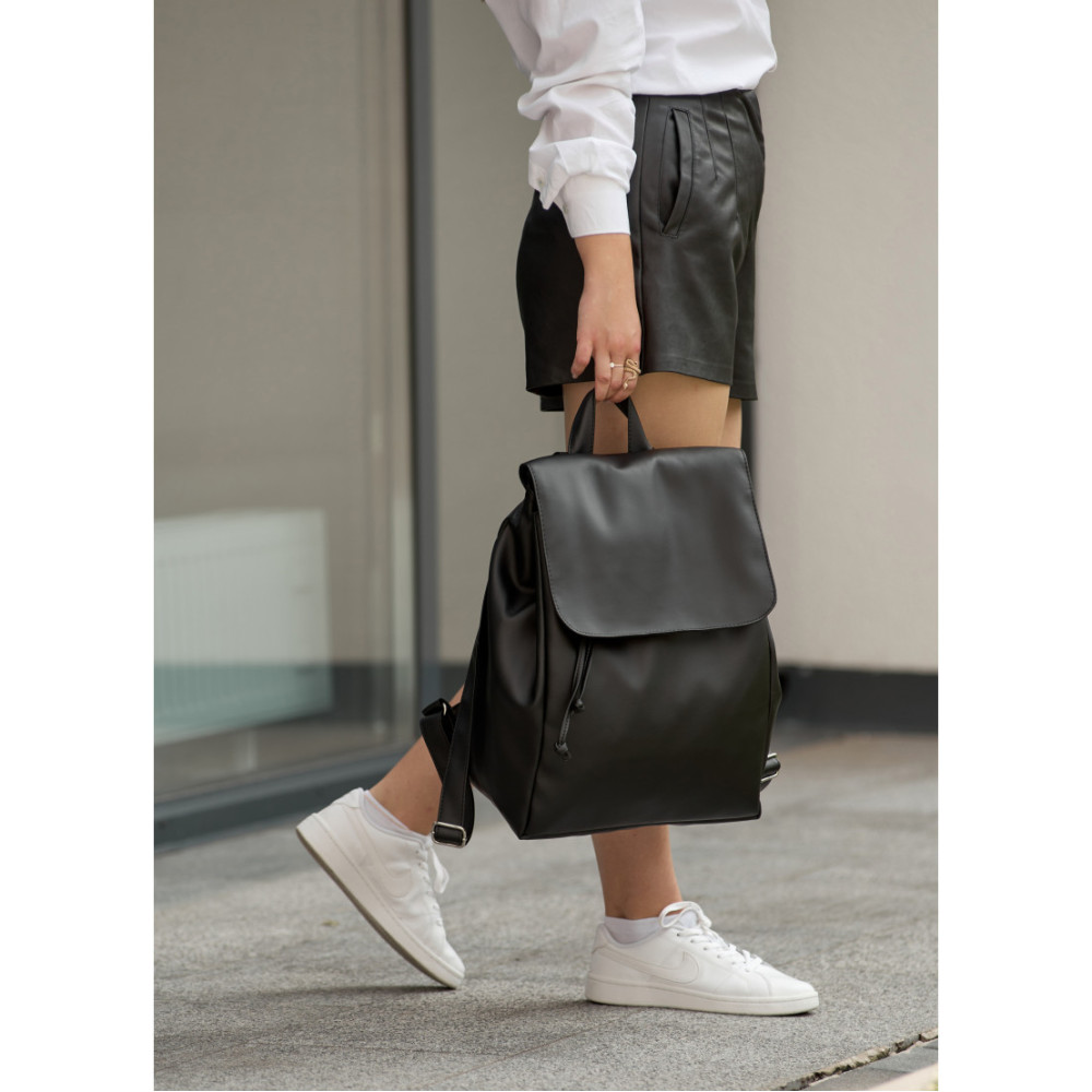 Жіночий рюкзак Sambag Loft LZN чорний 38 х 28 х 18 см (22400001)