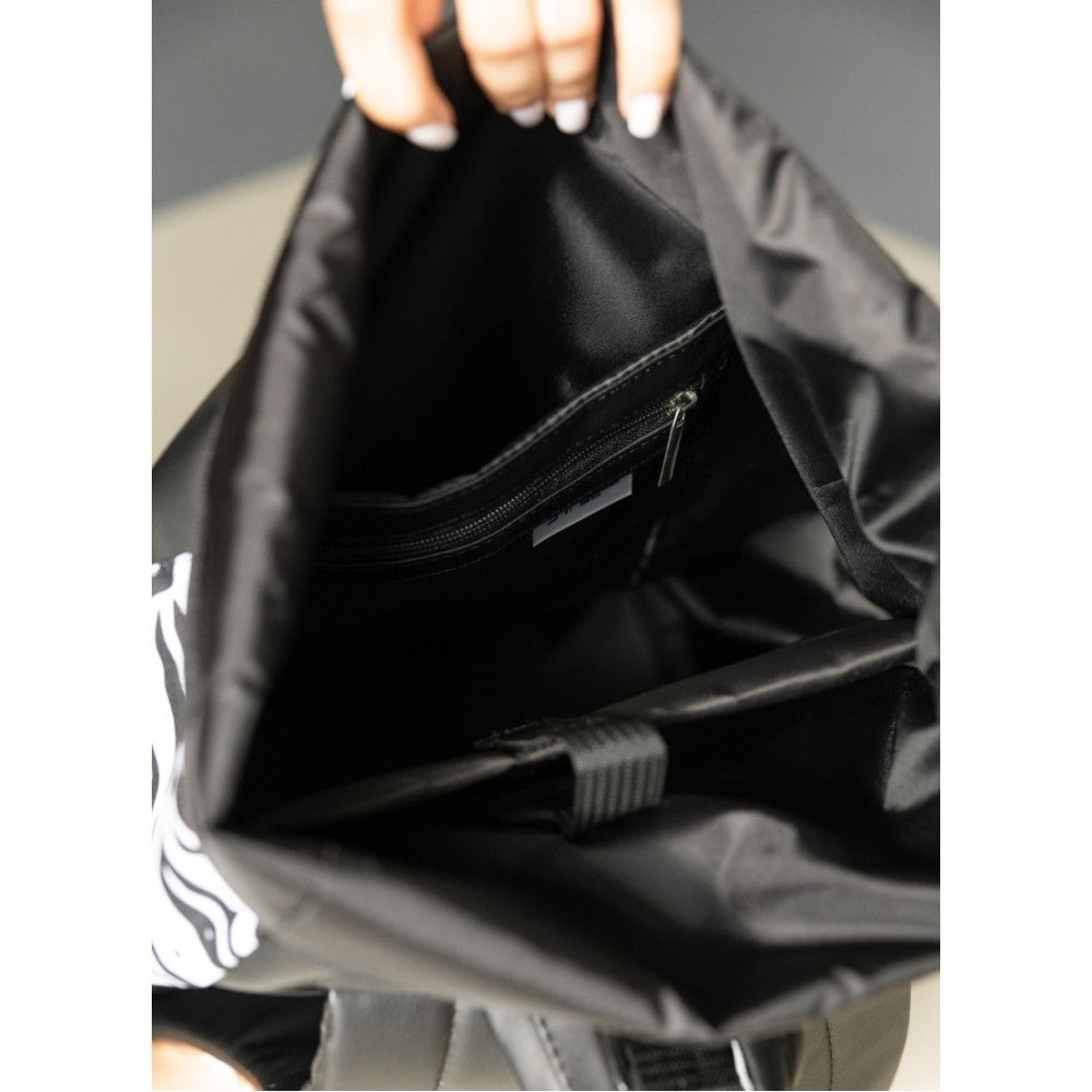 Жіночий рюкзак Sambag Roll Top One чорний принт "Zebra" 41 х 30 х 16 см (24208146)