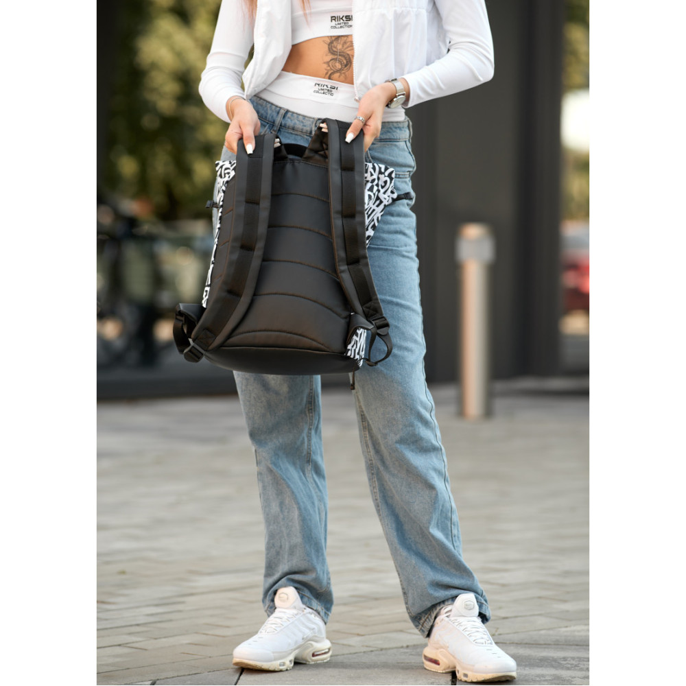 Жіночий рюкзак Sambag RollTop KZN чорний GRAPHITY 41 х 27 х 18 см (24300715)