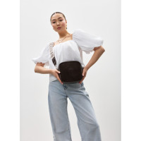 Жіноча кросбоді сумка Sambag Frame шоколадна 20 × 20 × 8 см (50223161)