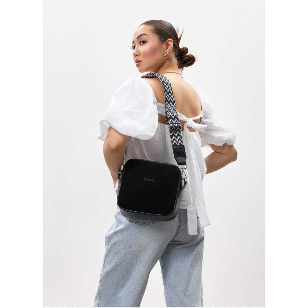 Жіноча кросбоді сумка Sambag Frame чорна 20 × 20 × 8 см (50223401)