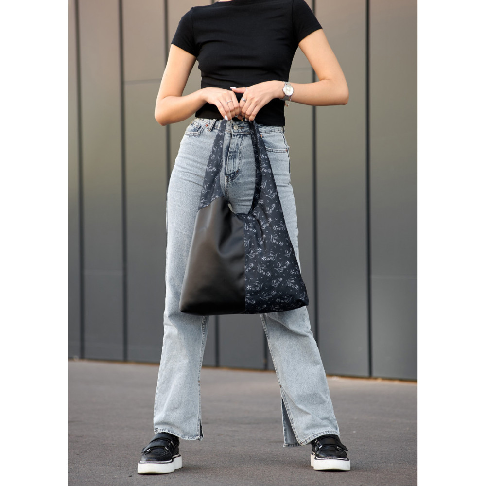 Сумка жіноча Sambag HOBO M чорна 35 х 40 х 8 см (53200702)