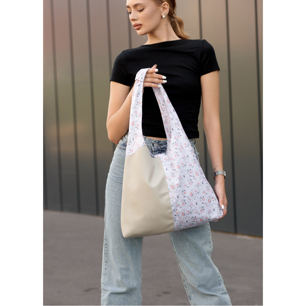 Сумка жіноча Sambag HOBO M з квітковим принтом 35 х 40 х 8 см (53200703)