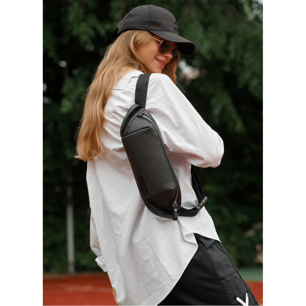 Жіноча сумка-бананка Sambag HOLSTER MSH Чорна 36 х 14 х 4 см (87113301)