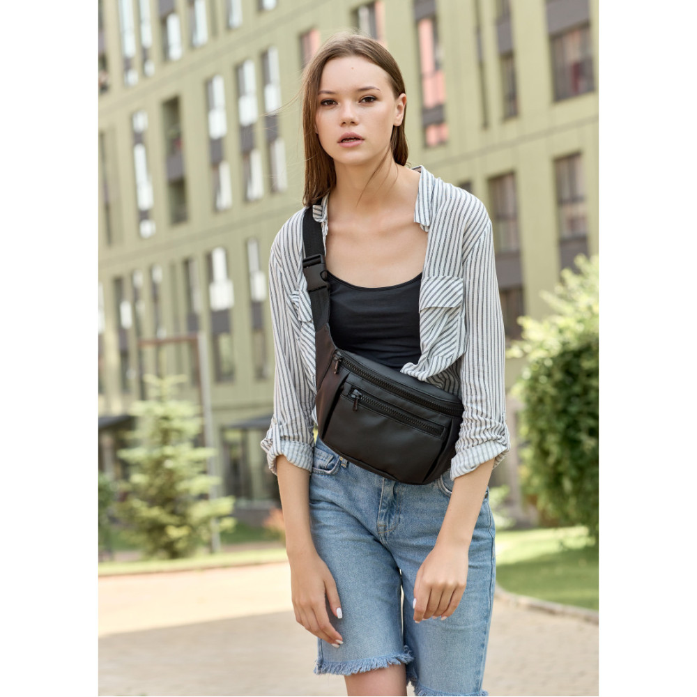Жіноча сумка бананка Sambag Tirso Max чорна 38 × 17 × 6 см (80348001)