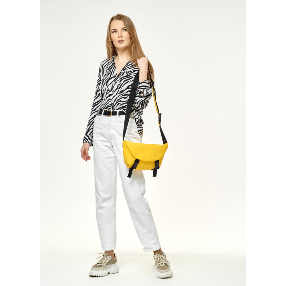 Жіноча сумка бананка Sambag Tirso Zard жовта 33 × 22 × 7 см (80551028)