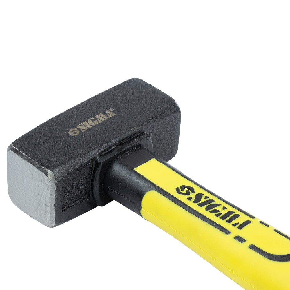 Кувалда Sigma 800г фибергласовая ручка 4311081