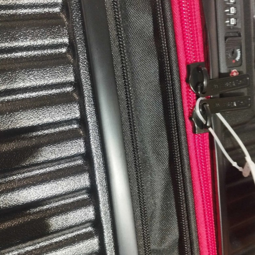 Чемодан Swissbrand Nara (S) Black/Red (SWB_LHNAA010S) (DAS302539)
