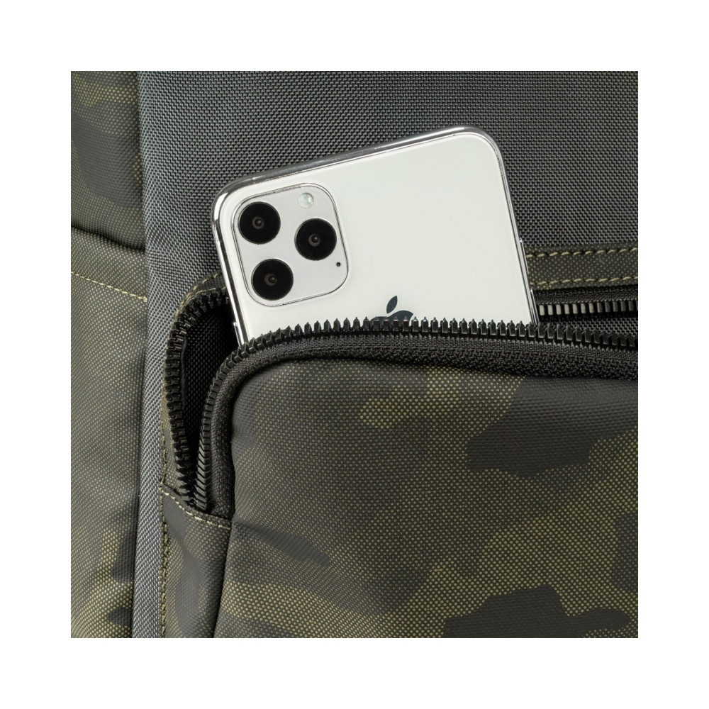Рюкзак Tucano Camouflage 15.6" зелений