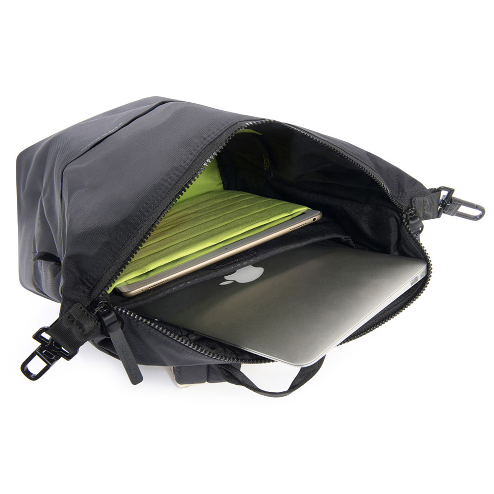 Рюкзак Tucano Modo Small Backpack MBP 13" чорний